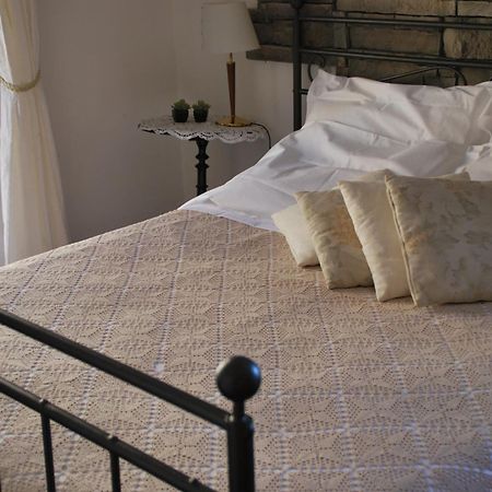Casa Tipica Siciliana Patronale Home Bedandbreakfast Tremetrisoprailcielo Camere Con Vista, Colazione Interna In Terrazzo Panoramico Caltagirone Exterior foto
