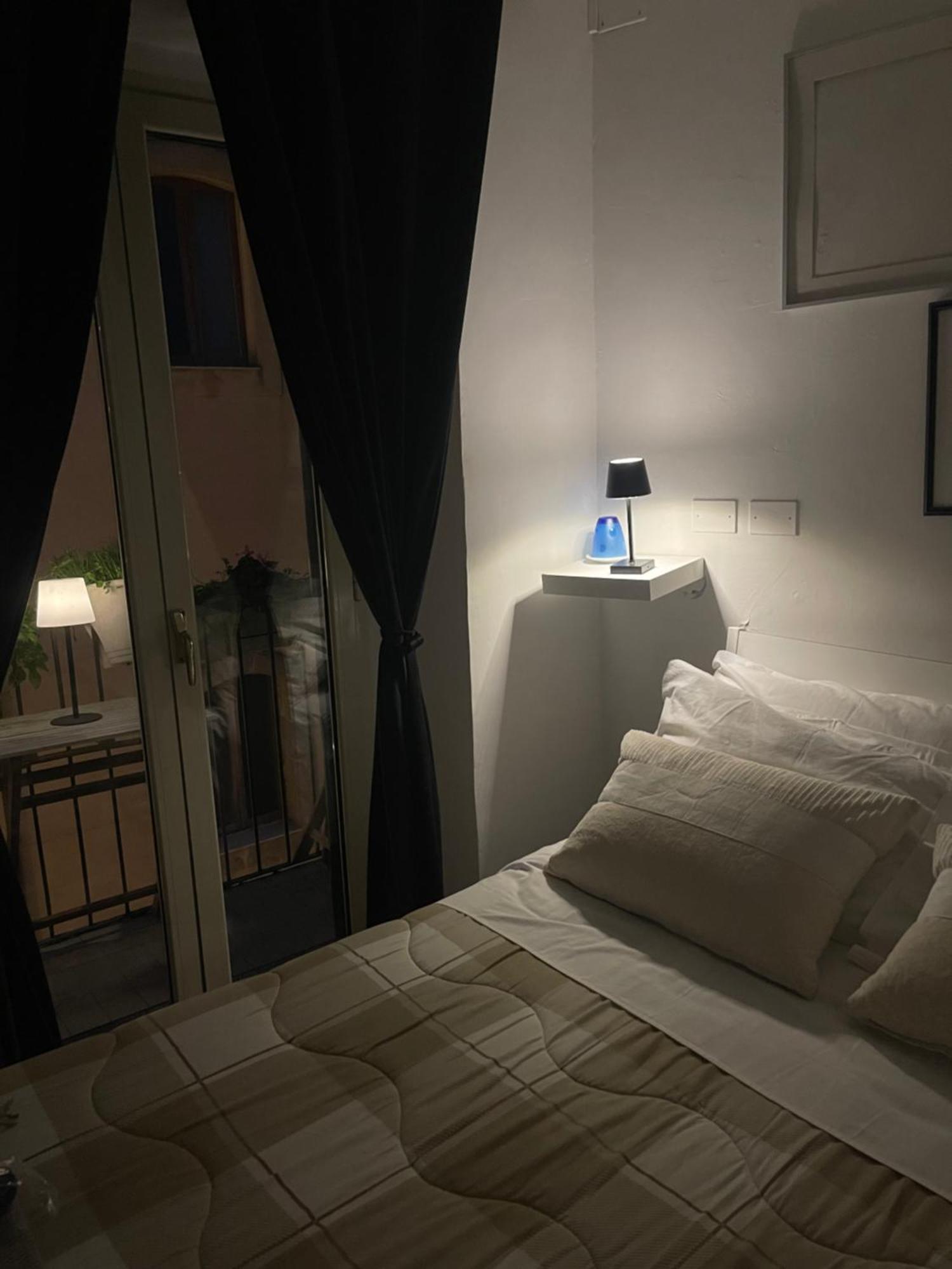 Casa Tipica Siciliana Patronale Home Bedandbreakfast Tremetrisoprailcielo Camere Con Vista, Colazione Interna In Terrazzo Panoramico Caltagirone Exterior foto